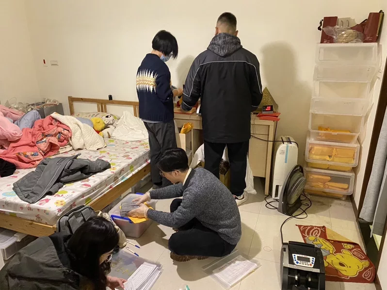潘奕彰被收押时才说「不知情」!ACE 负责人王晨桓「涉帮洗钱」遭声押 潘奕彰被收押时才说「不知情」!ACE 负责人王晨桓「涉帮洗钱」遭声押