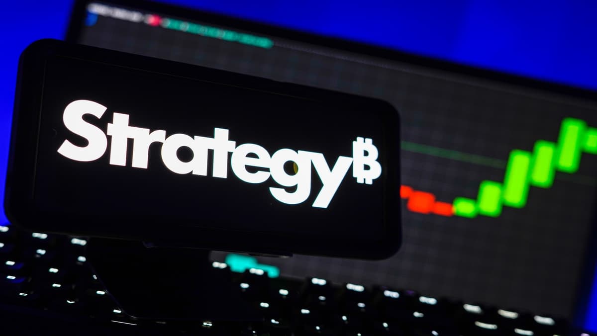 优先股 STRC 反弹逾 30%！Strategy 加码现金部位、比特币止跌成关键支撑