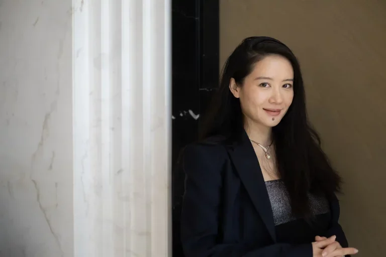专访何一:昔日带领 CZ 走入币圈,如今并肩共迎挑战 专访何一:昔日带领 CZ 走入币圈,如今并肩共迎挑战