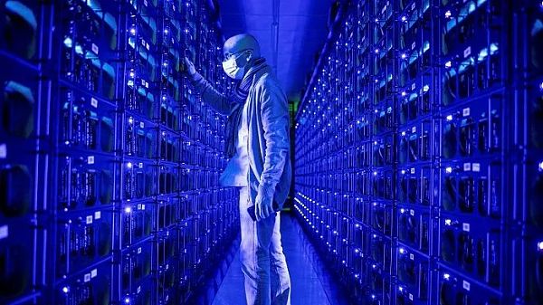 “减半”将至 比特币矿企或迎新变局 “减半”将至 比特币矿企或迎新变局